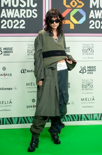 La cantante Natalia Lacunza posa en el photocall de la alfombra roja de Los40 Music Awards 2022.