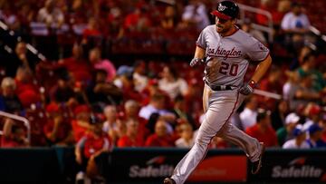 ST. LOUIS, MO - AUGUST 15: Daniel Murphy #20 of the Washington Nationals rounds third base after hitting a home run against the St. Louis Cardinals in the ninth inning at Busch Stadium on August 15, 2018 in St. Louis, Missouri.   Dilip Vishwanat/Getty Images/AFP
 == FOR NEWSPAPERS, INTERNET, TELCOS &amp; TELEVISION USE ONLY ==