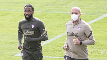 Moussa Dembélé, en un entrenamiento del Atlético.
