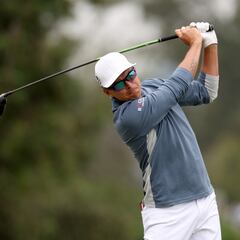 When was the last time Rickie Fowler won a golf tournament?