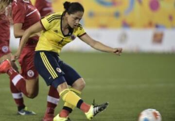 Colombia se impuso 1-0 ante las locales con gol de Diana Ospina.