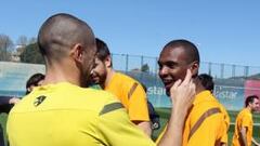 Regreso a los entrenamientos con Abidal y Afellay