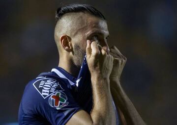 Nicolás Sanchez celebrando el gol de triunfo en el Tigres 0-1 Monterrey de la ida de la Final Regia de la Concachampions.