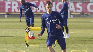 El aragonés Miguel Linares será hoy la referencia ofensiva del Real Zaragoza.