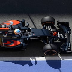 McLaren: Brown no afecta al coche 2017 y urge patrocinador