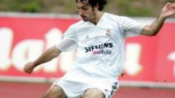 <B>MUY DESEADO.</B> La llegada de Juanfran culmina un interés en el jugador que ya surgió durante el pasado invierno.