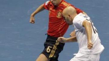 España puede con Italia y buscará ante Brasil el título