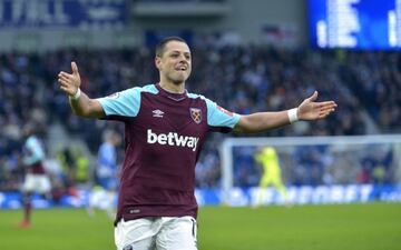 El máximo anotador de la Selección Mexicana posee una de las sonrisas más memorables en el fútbol mexicano.
