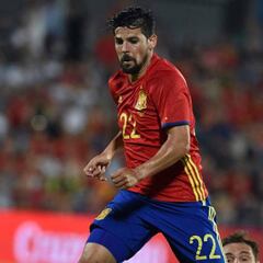 Atlético to go head-to-head with Barça for Nolito