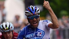 Tom Dumoulin makes history with Giro D’Italia victory