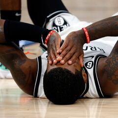 LeBron también abandona a Kyrie