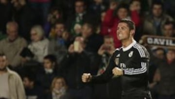 Cristiano iguala a Santillana con 290 goles en 362 partidos menos