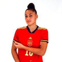 Carla Camacho: “Si estas feliz fuera del campo se refleja dentro”