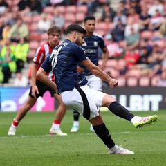 Asensio falla dos penaltis en la victoria del Aston Villa