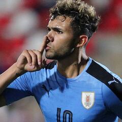 Pumas puja por Schiappacasse, la estrella de Uruguay Sub-20