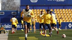 Esteban Burgos, durante un entrenamiento del Alcorc&oacute;n.