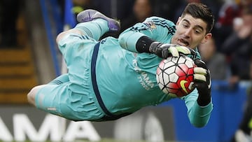 El PSG busca fichar a Courtois