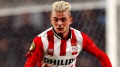 Lestienne durante un partido con el PSV.