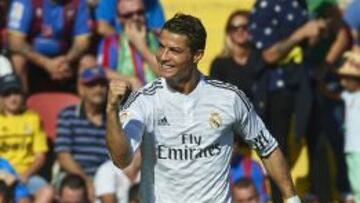 Cristiano celebra su gol de penalti.