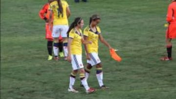 Lina Granados (izq), ser&aacute; la jugadora que reemplace a Melissa Ortiz en la Selecci&oacute;n Colombia Femenina. 