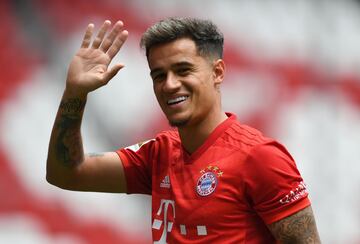 Coutinho en el Allianz Arena durante su presentación. 