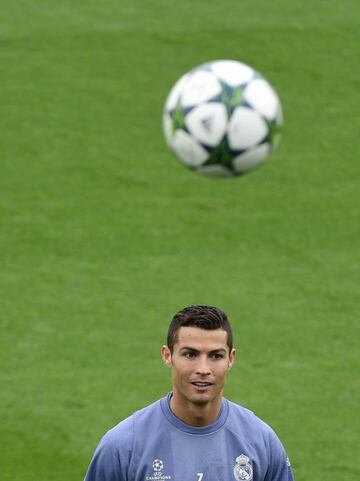 Real Madrid's Portuguese forward Cristiano Ronaldo