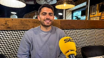 Sergio Ortuño en la tertulia habitual de Radio Cádiz de martes en el Arsenio Manila.