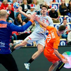 Victoria con ocho goles de los debutantes Cikusa