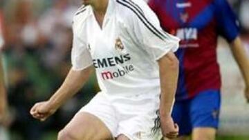 <B>TITULAR.</B> Contra el Levante, Borja fue titular por primera vez esta temporada.