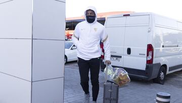 Koundé, rumbo a Salzburgo.