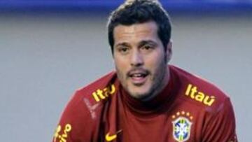<b>CON BRASIL.</b> Julio César está concentrado con su selección para jugar la Copa América.