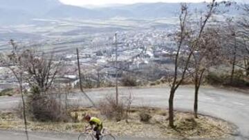 Fernando Escartín en la subida a Fuerte Rapitán