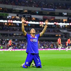 Uriel Antuna, el infalible de Cruz Azul en contra de Chivas