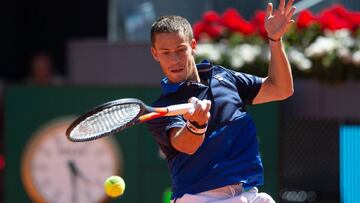 Schwartzman arrasa en su debut y Pella se despide de Roma