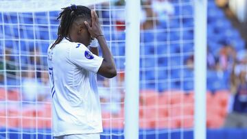 Alberth Elis podría perderse el debut de Honduras en Copa Oro