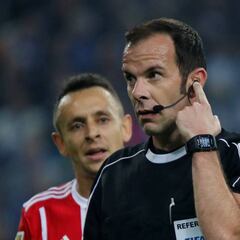 CONMEBOL invita a River y Lanús para informarse sobre el VAR