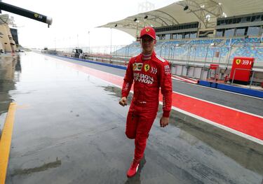 Mick Schumacher qued segundo en su debut con el Ferrari SF90 en los test de Bahrin, slo por detrs del piloto neerlands Max Verstappen.
