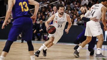 Llull, en un partido contra el Barça