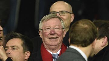 Manchester United&#039;s Scottish former manager Alex Ferguson (C) attends the UEFA Europa League round of 16 second-leg football match between Manchester United and FC Rostov at Old Trafford stadium in Manchester, north-west England, on March 16, 2017.