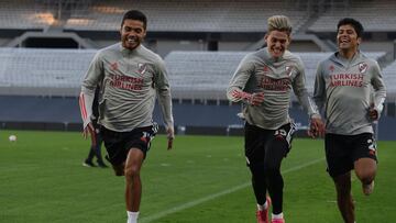 Formaciones de River y Argentinos hoy: Copa Libertadores