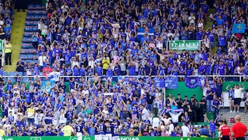 La proximidad y el asequible precio de las entradas siempre provoca que la afición del Real Oviedo se desplace en masa a Santander.