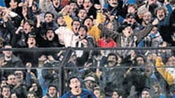 <b>LÍDER. </b>Riquelme se despidió a lo grande de La Bombonera.