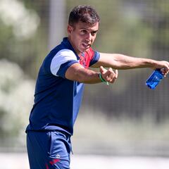 Borja: “¿Karrika? Hay plan B y plan C… en el mercado nunca se sabe”