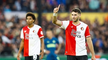 Así fue el primer gol de la temporada de Santiago Giménez con Feyenoord