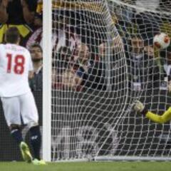 La ‘batalla del pelo’ entre Conte y Banega: seis finales, seis anécdotas