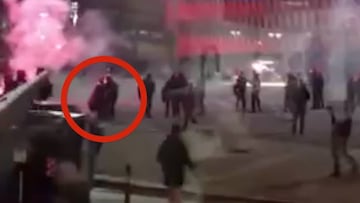 The moment the police officer collapsed outside San Mam¨¦s
