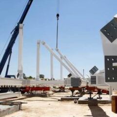 Las obras en La Peineta: ensamblaje del anillo de compresión de la cubierta