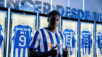 Samu Omorodion con el Oporto.