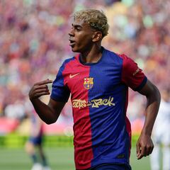 Lamine Yamal trolls Bellingham and this Madrid legend with cheeky post