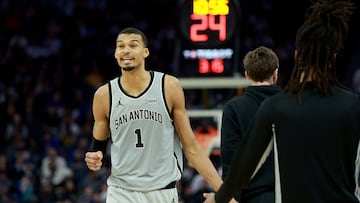 SAN FRANCISCO, CALIFORNIA - APRIL 01: Victor Wembanyama #1 of the San Antonio Spurs reacts during the second half of their game against the Golden State Warriors at Chase Center on April 01, 2026 in San Francisco, California. NOTE TO USER: User expressly acknowledges and agrees that, by downloading and or using this photograph, user is consenting to the terms and conditions of Getty Images License Agreement. Ezra Shaw/Getty Images/AFP (Photo by EZRA SHAW / GETTY IMAGES NORTH AMERICA / Getty Images via AFP)